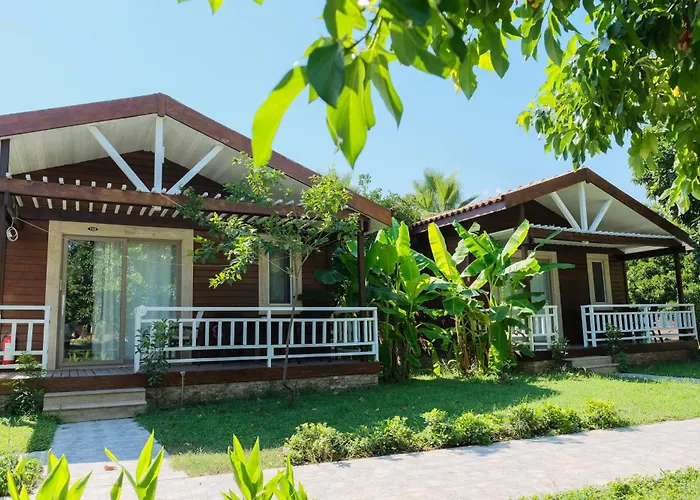 Apella Hotel